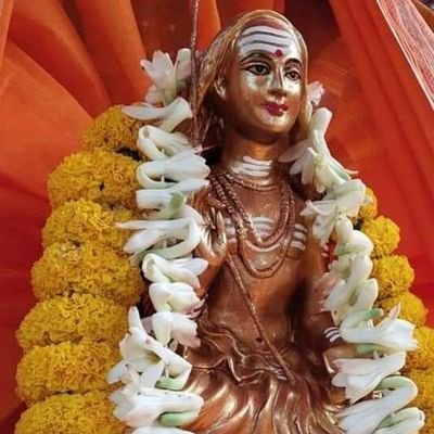 मेरे इस विकराल रूप को देखकर तुझको व्याकुलता नहीं होनी चाहिए और मूढ़भाव भी नहीं होना चाहिए। तू भयरहित और प्रीतियुक्त मनवाला होकर उसी मेरे रूप को फिर देख ।