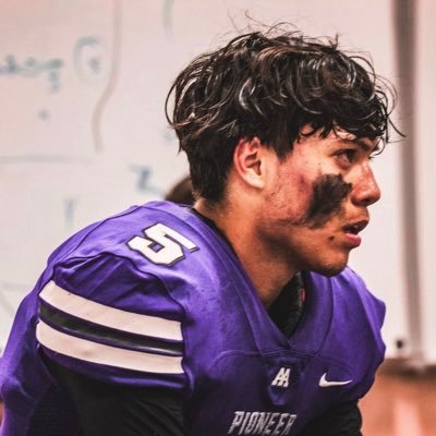 AA pioneer HS |26’ Starting RB| 3.3gpa |203 6’1| gmail: Eduardocasa008@gmail.com 📞|734-369-1999|