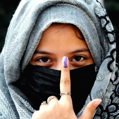 AgaZeba's profile picture. Humanitarian 🌸 Activist 🎨Artist
 | Selective 😇 | Hypersensitive |