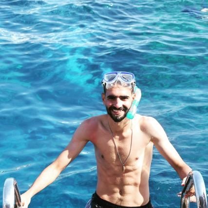 shafey2710's profile picture. لا اله الا انت سبحانك اني كنت من الظالمين