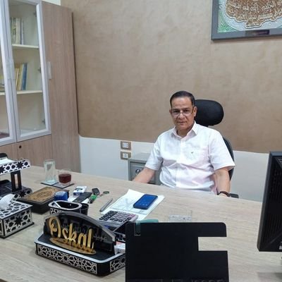 vjb9PJhFElenZet's profile picture. عميد مهندس متقاعد..تحيا مصر ام الدنيا وهاتبقي قد الدنيا..مالك ومدير عام شركة أوسكال للتوريدات والتركيبات الصناعية
حسابي الجديد