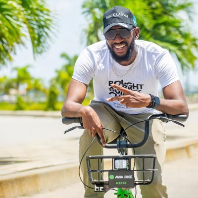 D.Roberts | Director of Photography; Black Canvas | Drone Pilot | ig/sc: demilader