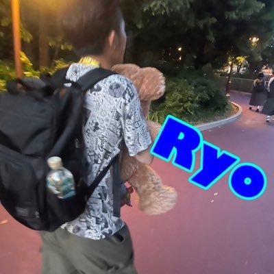 94🚹/無言フォロー失礼します!/フォロバは気が向いたら/元海単パ/KH/ロルカナ/カメラまったり勉強中(独学)/写真を保存又は転載時、一言お願いします/写真はほぼ100%撮って出し/日常もたまに呟きます/ピンバ収集/DMも気軽にどうぞ!/〜鍵が導く心のままに〜