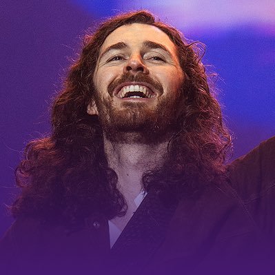Sua maior fonte de informações do cantor e compositor irlandês Hozier no Brasil.