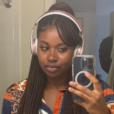some people are so poor, all they have is money. ~ IG: kaythesuperhero. Artist. 🦸🏾♀️ Professional Troll. 🦹🏾♀️ Black Queen. 👸🏾