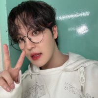 The Sya 🦢 closed (@dannnstars) 's Twitter Profile