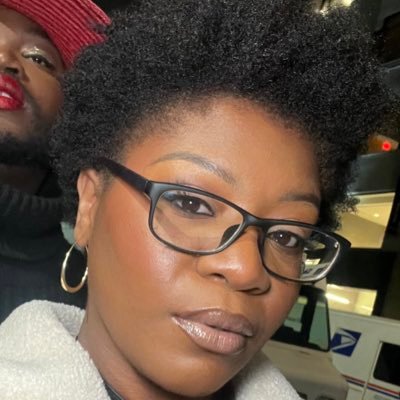 Harlem based MUA🤎https://t.co/A3MzJmWkcC
