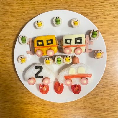 masa2456720's profile picture. 3歳の長男と先天性白内障の1歳の男の子を育てる自らも先天性白内障の父親です。子供と一緒に日々成長していけたらと思っています。／子供大好き／子育て奮闘中／子育て難しい／でも楽しい／