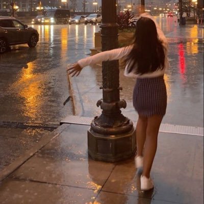 mo_na22_'s profile picture. 21 age