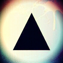 weallenvycanada's profile picture. Indie clothing by artists for artists.