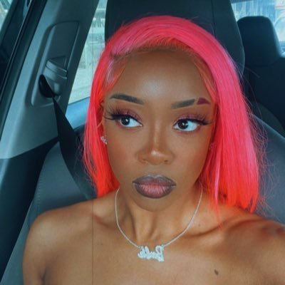 1913❤️ | Company Owner | NFL Cheerleader⚜️| issa Barb💕| #blacklivesmatter