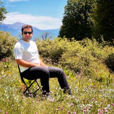 Cc_smacker's profile picture. زن زندگی ازادی 🌱