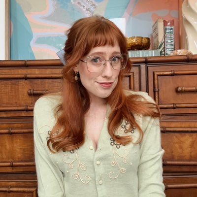 semi-retired It Girl 🌼 they/she // ig: nic.seligman