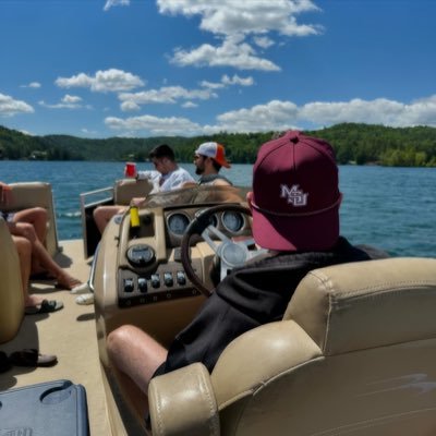 Atlanta Raised. Mississippi State Grad. #HailState #DirtyBirds #TrueToAtlanta #LiveLikeLeach🏴☠️