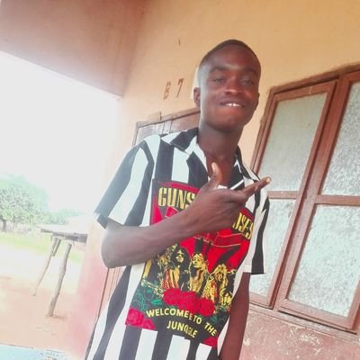ZONE3ZONE316779's profile picture. A great Footballer 🏧
   0535625340