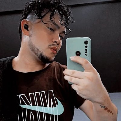 axelfotos22's profile picture. 