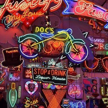 Shamuhxie_Muzy's profile picture. お越しいただきありがとうございます🙇‍♂️/皆様の夜のお供になる動画🎦を共有させていただきます🫣/18歳未満の方はご遠慮下さい🔞/主は還暦熟女🎀が大好きです✨/熟女ブログ垢はこちらに変わりました➡️https://t.co/vyausOr2tS👇クリック先PR