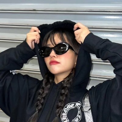 ai_ri0203's profile picture. 03(02)line┊︎⚠︎当方雑食ペンです。主にヨジャドル関連載せます┊︎ https://t.co/sHOJ8WBviC