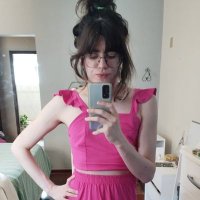 Lara (also Lilian) (@laralovesfrogs) 's Twitter Profile