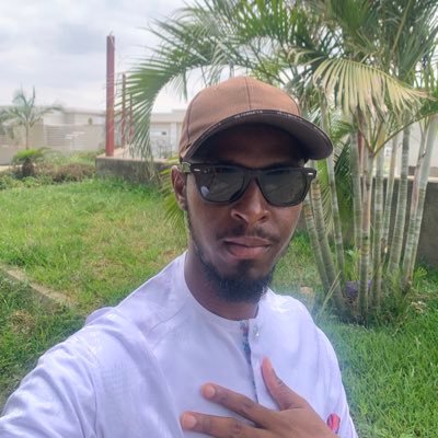 SmilinBenjazzy's profile picture. Sassy Lawyer who likes the good life... ⚪️A Gooner for life