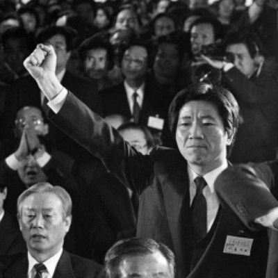 정의없는 질서와 안정은 그럴싸한 지옥일뿐.
진영보다는 상식, 정치보다는 법,이념보다는 사람, 목적보다는 과정이 더 중요합니다!
FREE Tibet! 支持西藏独立
Remember Tiananmen! 记住天安门!