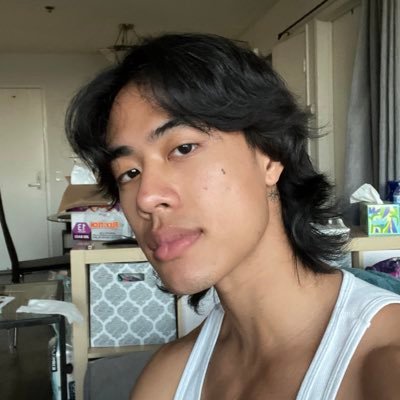 jaysincho's profile picture. sfw alt account 😸