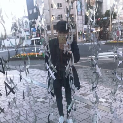 1Uzbm's profile picture. メンエスズエステ
フェザーが大好き
仲良くして下さい！お酒も好きです🍶