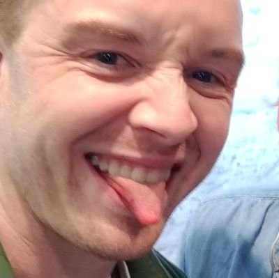 She/Her/Anychou - Gallavich fan, fanfic writer -
Art in profile pic is Noel Fisher
Art in banner is Cameron Monaghan