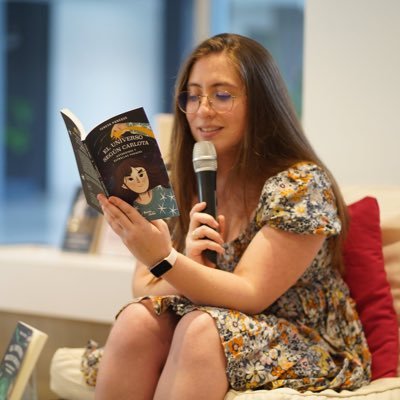 51 Pegasi Fellow @UMich👩🏼💻| PhD en Astronomía 🚀| Autora - Universo Según Carlota🌟| Embajadora @unicefchile ✨| Opiniones personales💜