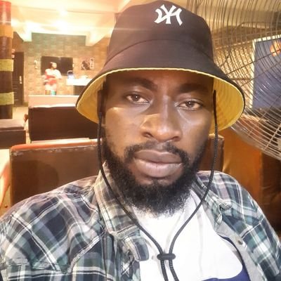 Just a loyal boy who doesn't give a fuck about ur opinion
West Africa 🇳🇬
