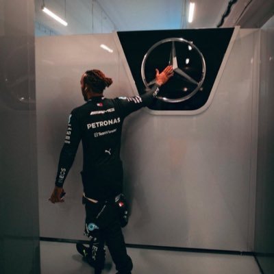 afcadx's profile picture. Arsenal | Mercedes | LH44 | 🏆🏆🏆🏆🏆🏆🏆🏆