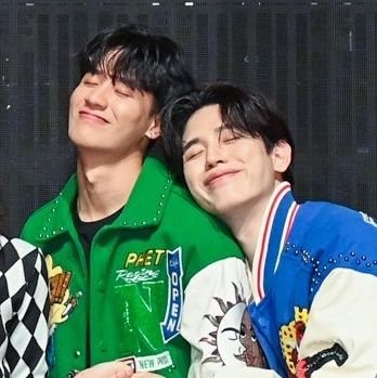 maleesiu's profile picture. 🎓 👧💙