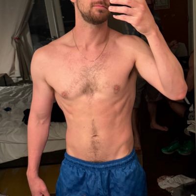 hungadjacent's profile picture. new here.  NSFW 18+