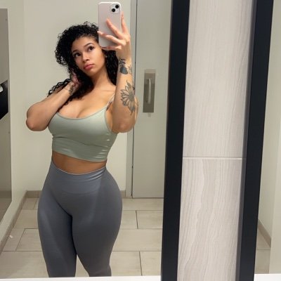 crystaal_anali Profile Picture