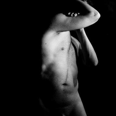 Experienced art nude model exploring the sensual side. Blurring the lines between the artistic and the erotic 🔥😈⚡️