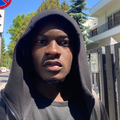 DesireDzie52826's profile picture. 