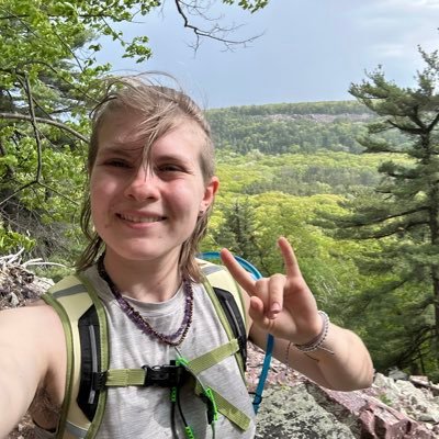 horse, dog, goat and gecko guardian. native plant nerd. avid hiker, aspiring birder + photographer. future chemistry & biology student. 🏳️🌈