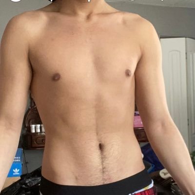 Amateur✨Artist✨Authentic Hung Twink 😉Watch my Gallery https://t.co/FkniIZsRir!