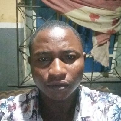 ayinde31916's profile picture. 