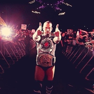 WrestleCent's profile picture. 🇮🇹(23) - Wrestling fan from BUFFALO - ⭐️CMFTR⭐️ I live tweet wrestling often. Sometimes post pics with no context.