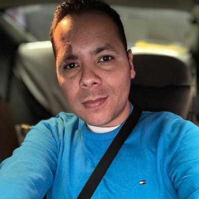 Licenciatura en Derecho, apasionado por la musica, lectura, formula 1 y futbol, me encanta debatir (sanamente) y hacer más amistades con afinidades similares