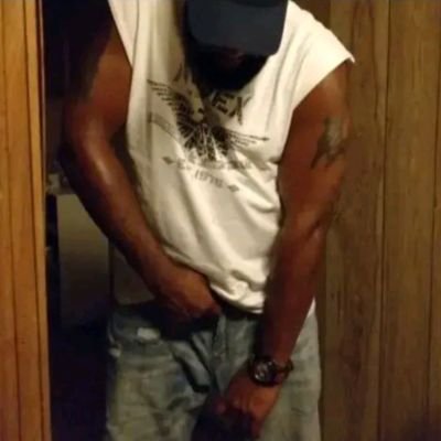 Low key freak, freakin on the low, True Vers brah, Ass eating machine.