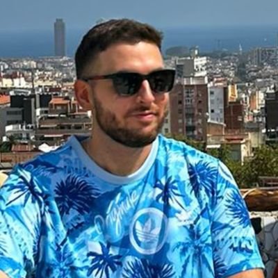Periodista deportivo egresado de IPEP 🇺🇾. Técnico en Marketing Deportivo y Transformación Digital. CM & Content Creator.