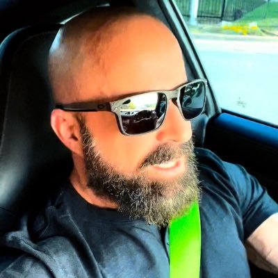Left lung removed August 2021 🛡 SmashweRx 🛡 The Spartan Army 🛡 Building millionaires 🛡 Gladiator 🛡 Coaching men to greatness
