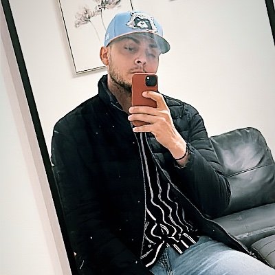 omar_benzan's profile picture. 