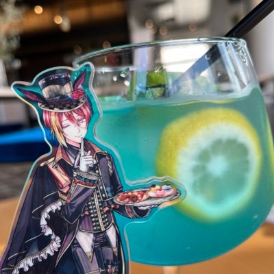 成人済30↑|悪魔執事と黒い猫(フェネス🦋)激推し活動中│その他はツイステ(💀🤖🐉🦇)、刀剣乱舞、まほやく、あんスタで募集出します│新規取引はリトリン必読‼️│