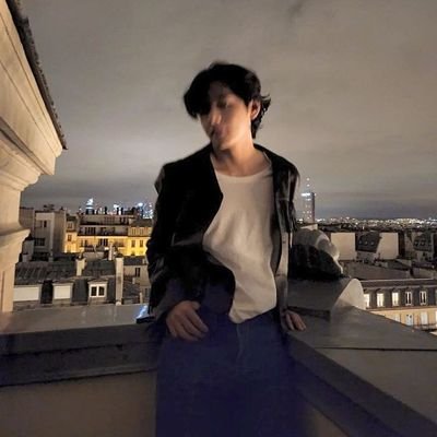 Ktyler_27's profile picture. 🎧🪐🧸

‣ 𝑚𝑜𝑜𝑛𝒍𝒊𝒈𝒉𝒕