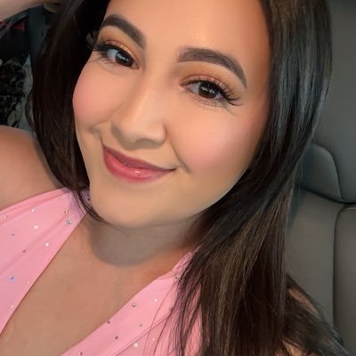 Light shines when you’re around✨🌻mommy to a baby boy 💛