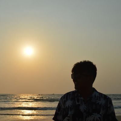 Jayendra_14's profile picture. Ntg✨