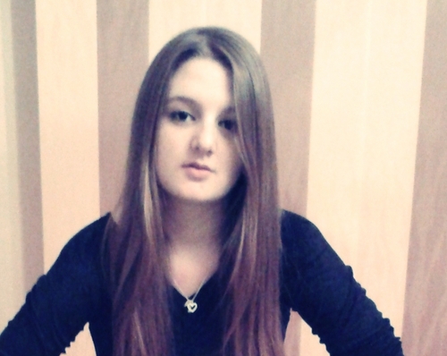 Dhorra's profile picture. I like to cook.